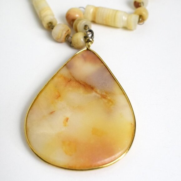 VTG Teardrop Pendant and Carved Bead Boho Necklace - Picture 4 of 15